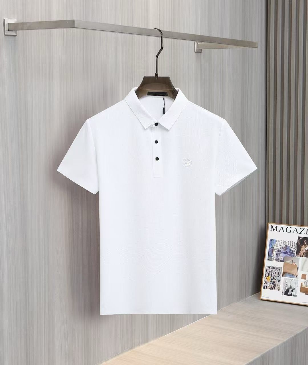 Stylish men’s polo t-shirts